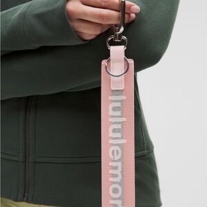 NWT/ Lululemon Never Lost Keychain *Wordmark/ Pink Mist/ Silver/ Firm Price